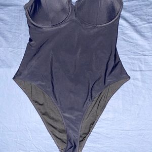 Strapless Underwired Swimsuit